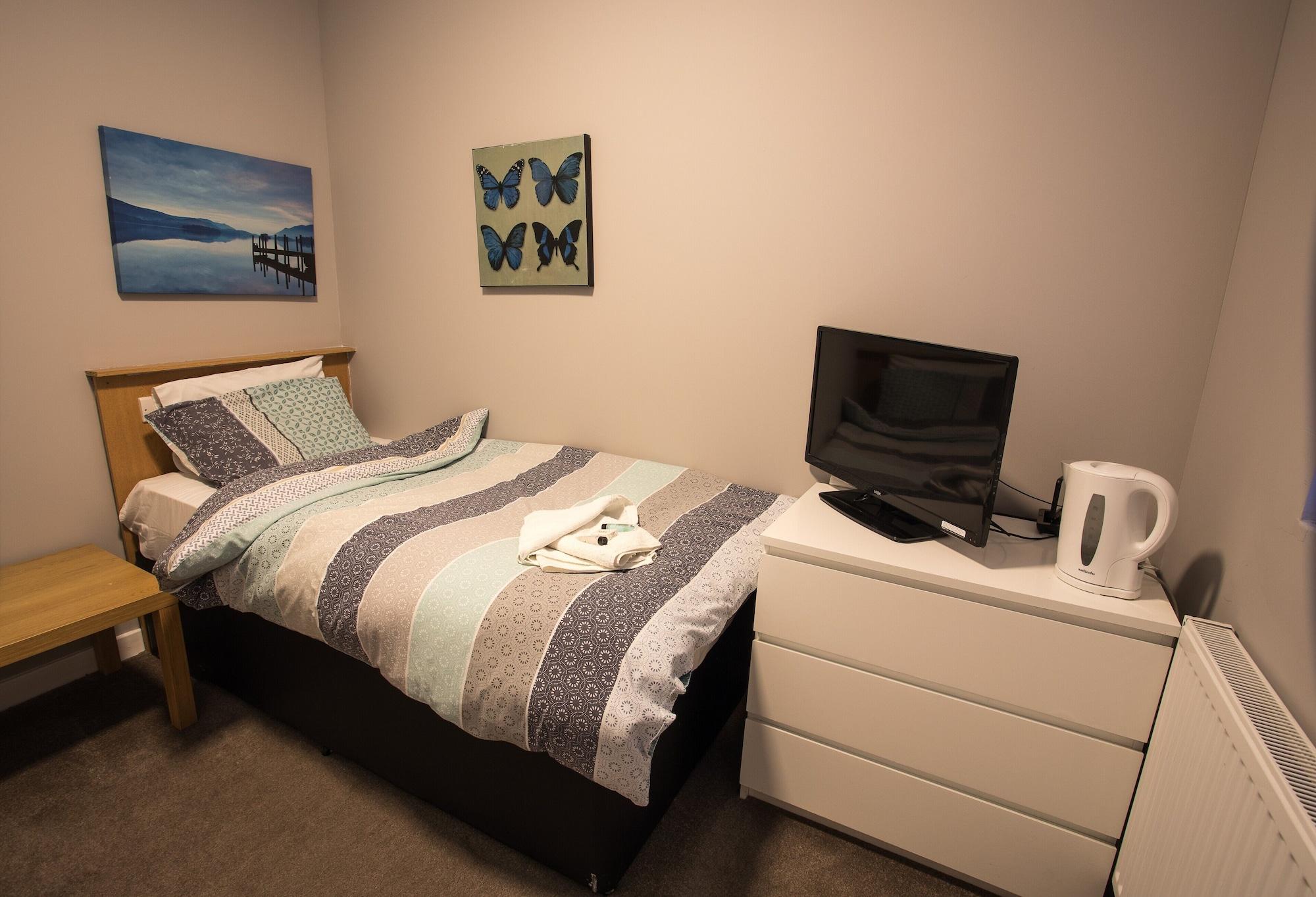 High Bank Hotel Leeds  Bagian luar foto
