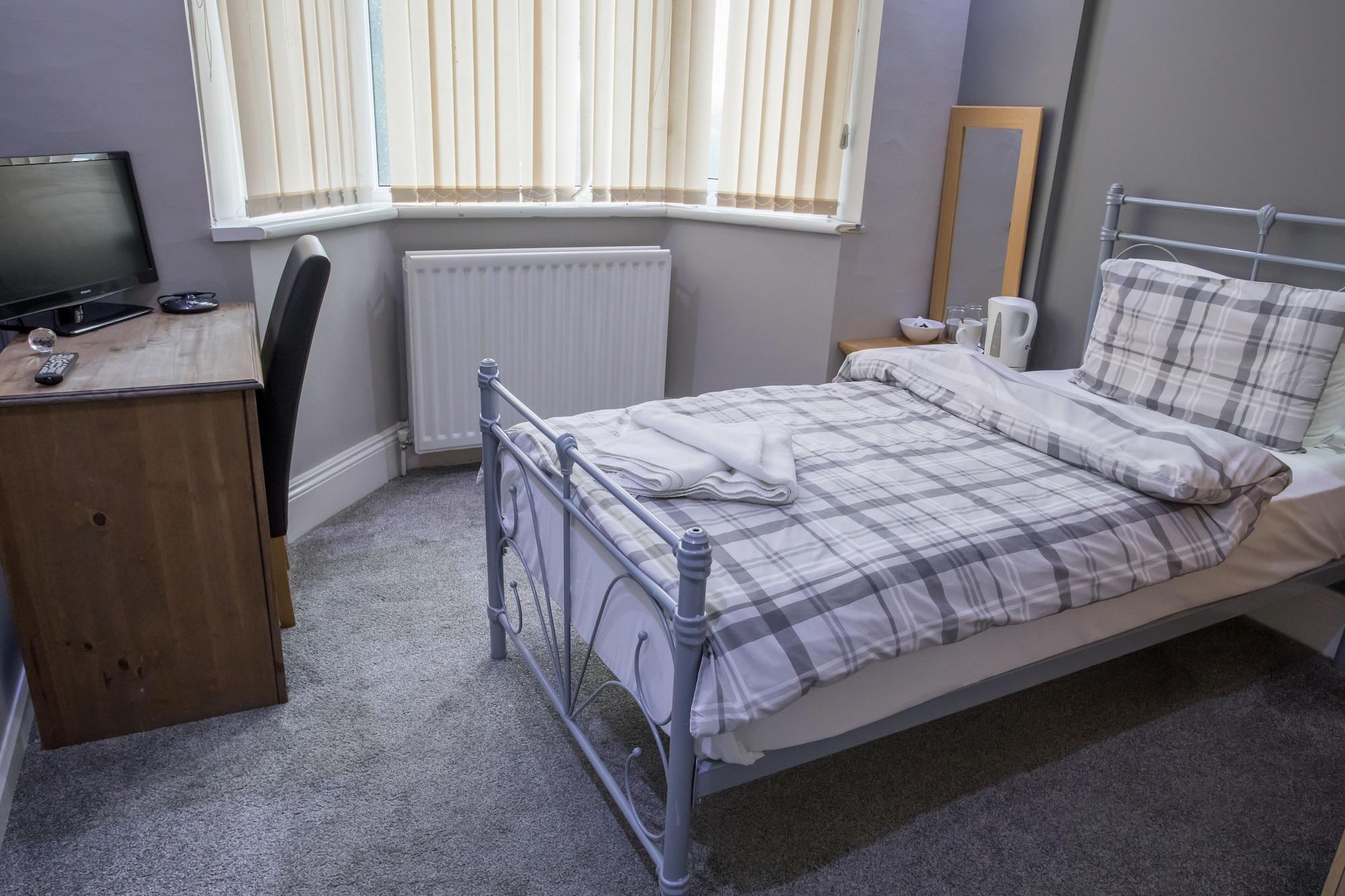 High Bank Hotel Leeds  Bagian luar foto